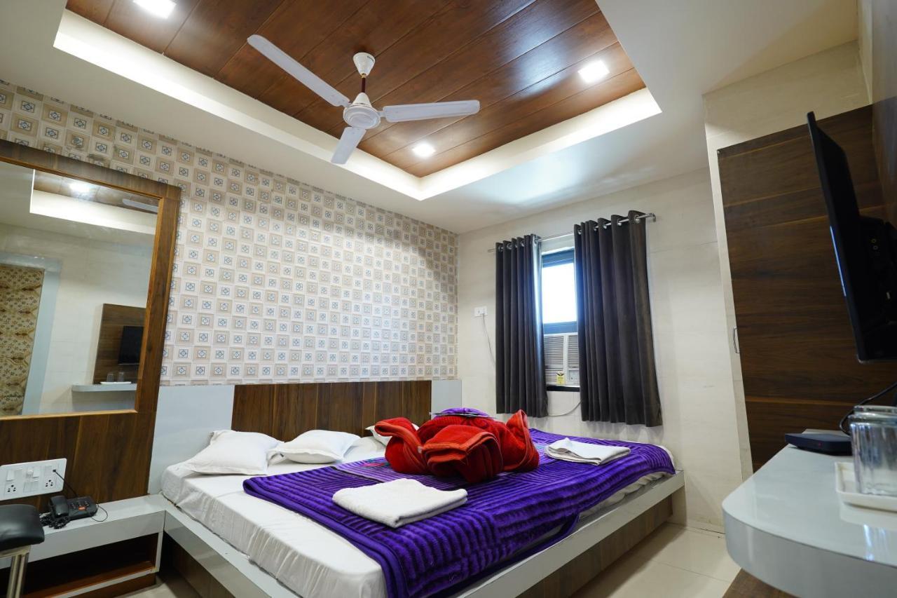 Hotel New Sundaram 150 Mtrs from Dargah Ajmer Exteriör bild