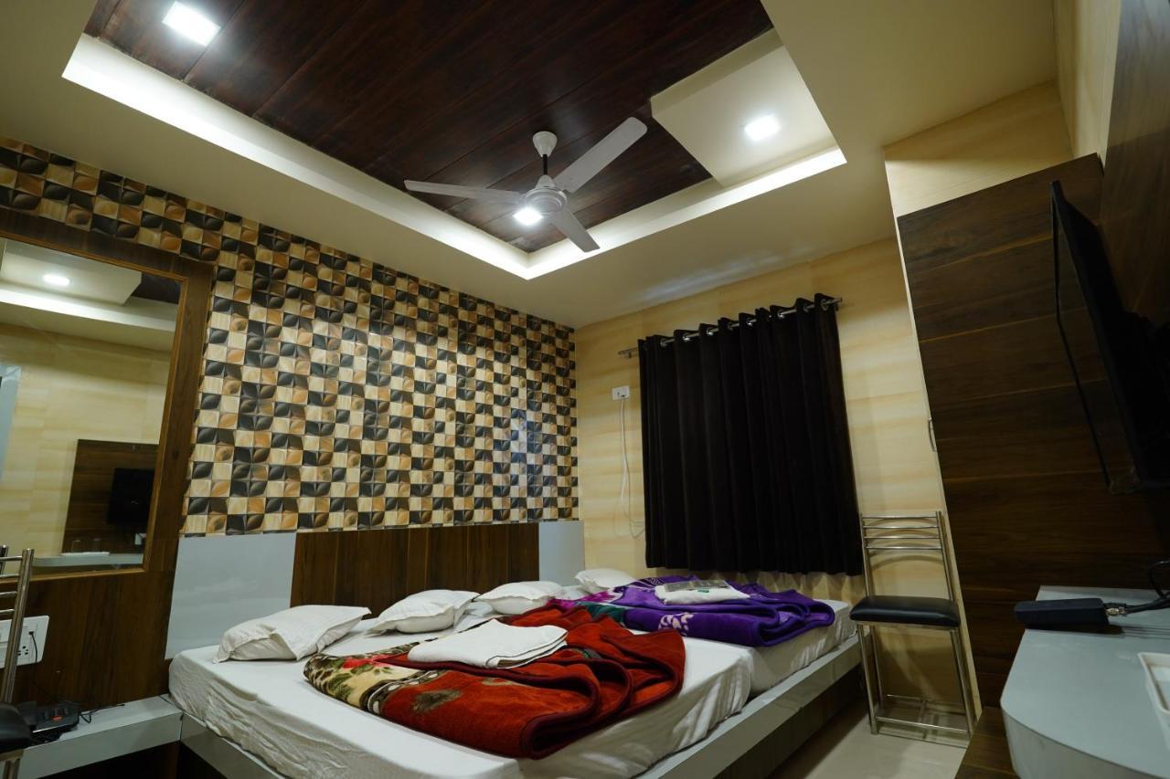 Hotel New Sundaram 150 Mtrs from Dargah Ajmer Exteriör bild