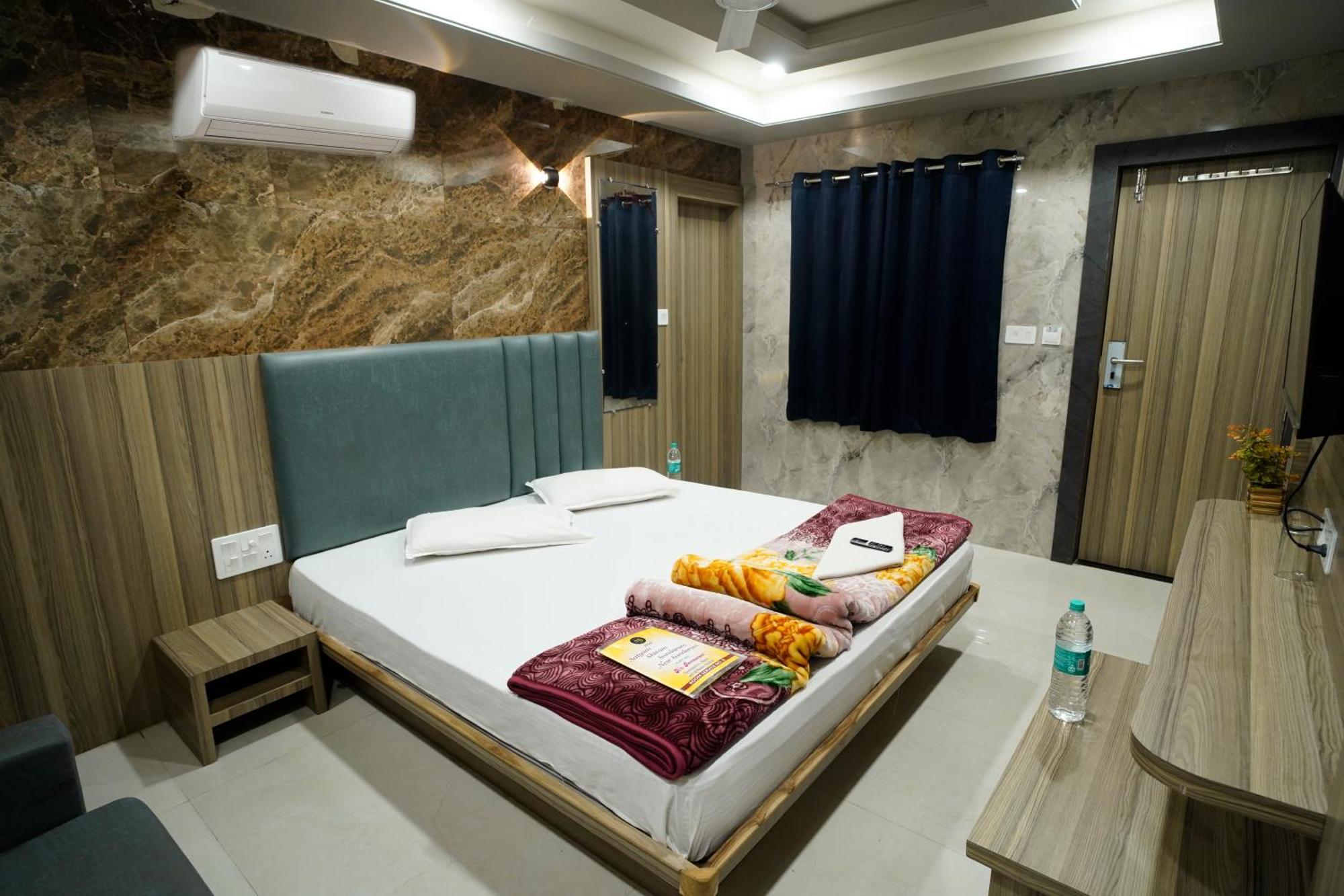 Hotel New Sundaram 150 Mtrs from Dargah Ajmer Exteriör bild