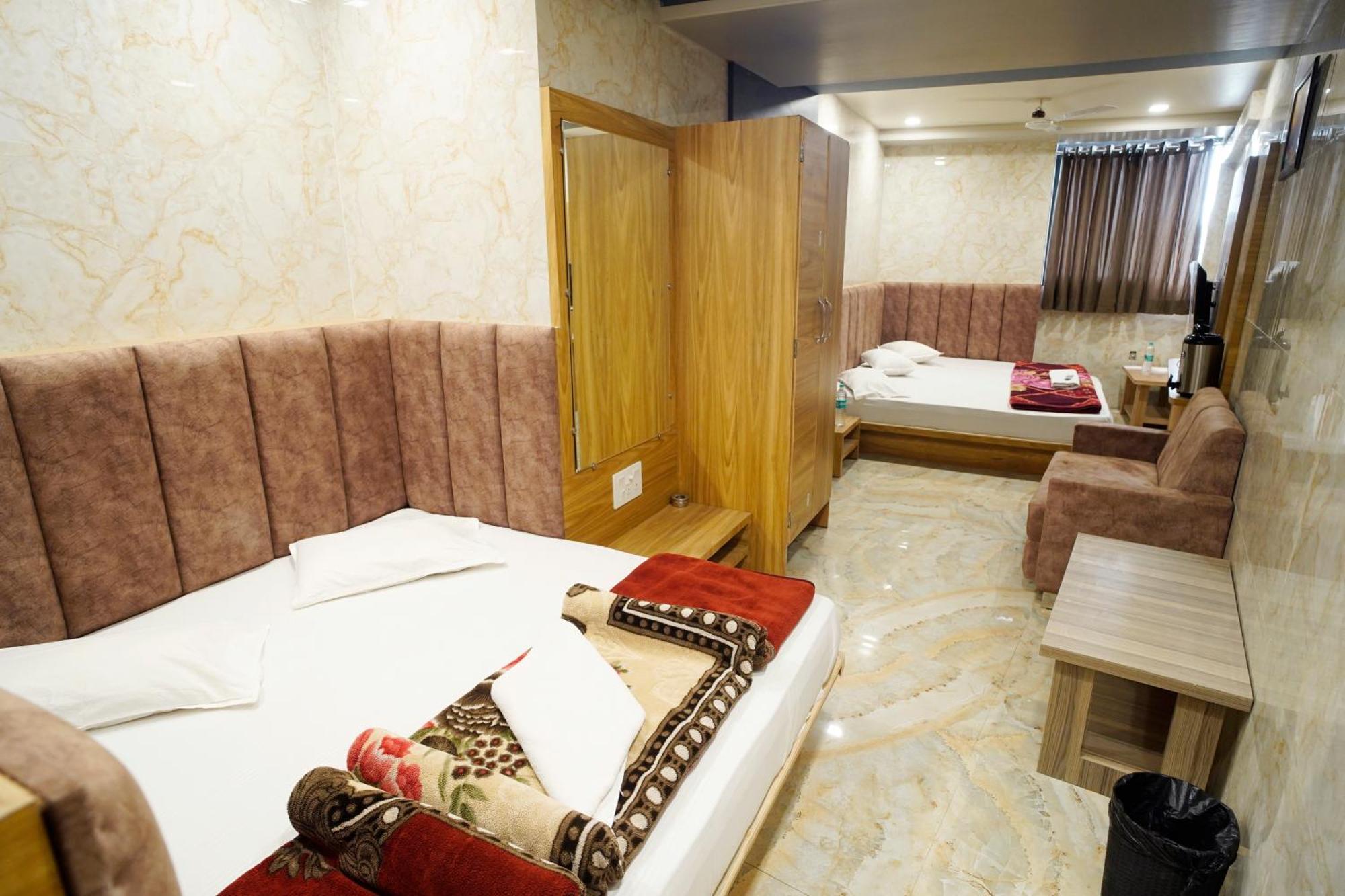 Hotel New Sundaram 150 Mtrs from Dargah Ajmer Exteriör bild